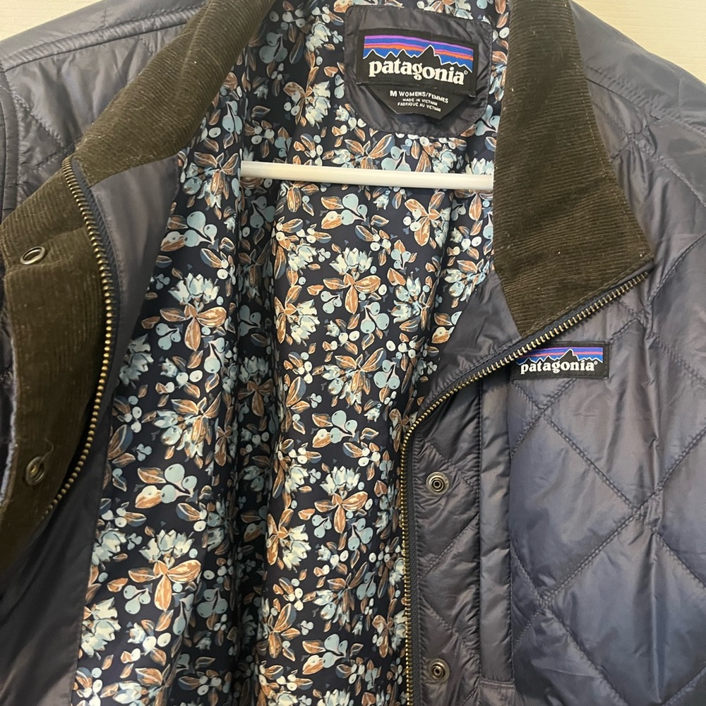 Patagonia micro puffer jacket with floral lining and corduroy collar and trim